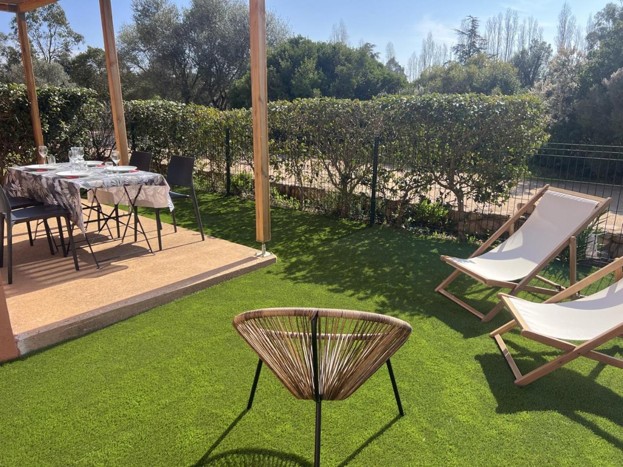 Mini Villa 4-6 Pers. Les Hameaux De Saint Cyprien Lecci Exterior foto